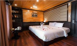 Junior La Casta Regal 